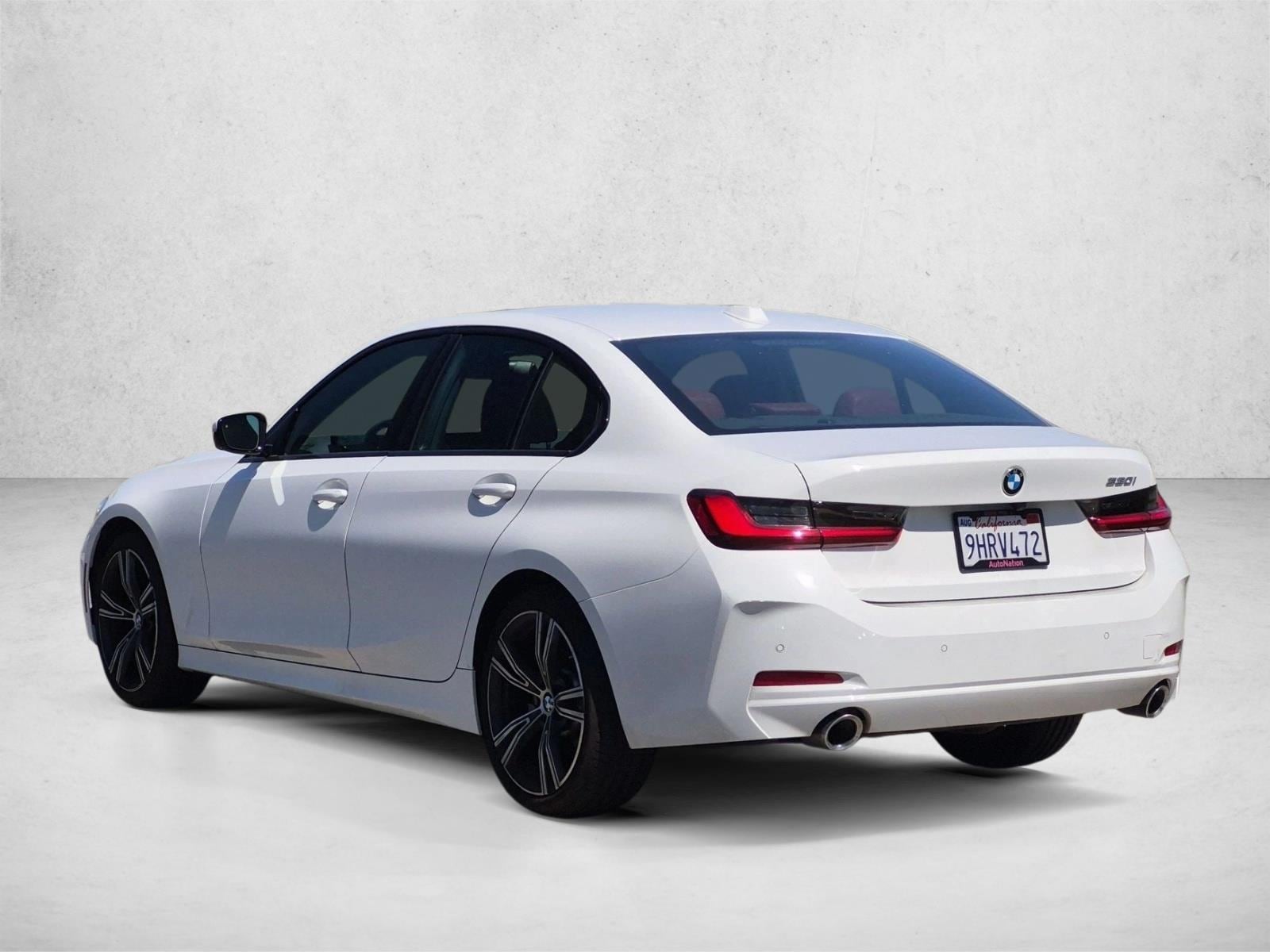 2023 BMW 3 Series 330i - Photo 8