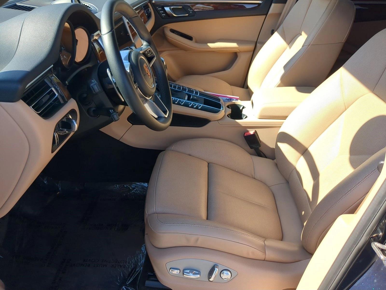 2020 Porsche Macan Base - Photo 17