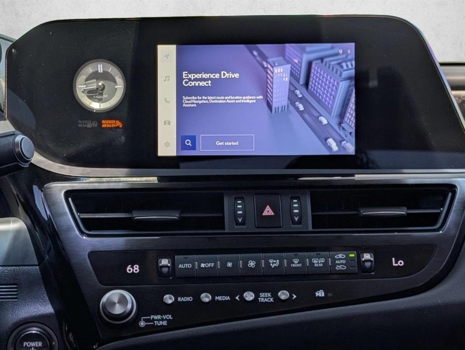 2024 Lexus ES Hybrid 300h - Photo 14