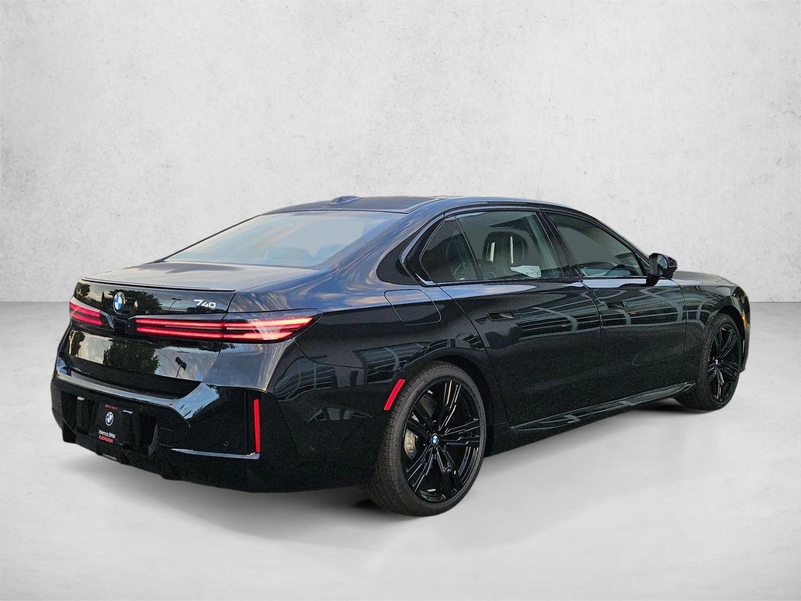 New 2027 BMW 740i Base Sedan