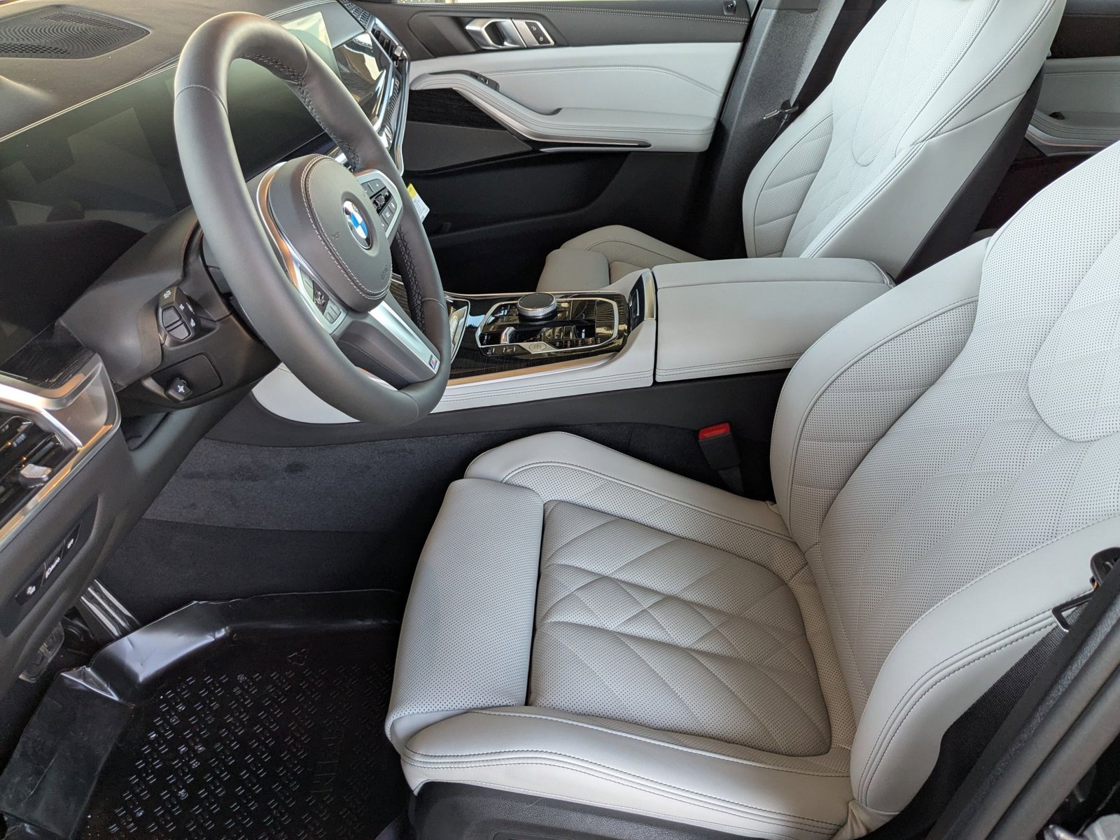 2026 Bmw X5 xDrive40i photo 3