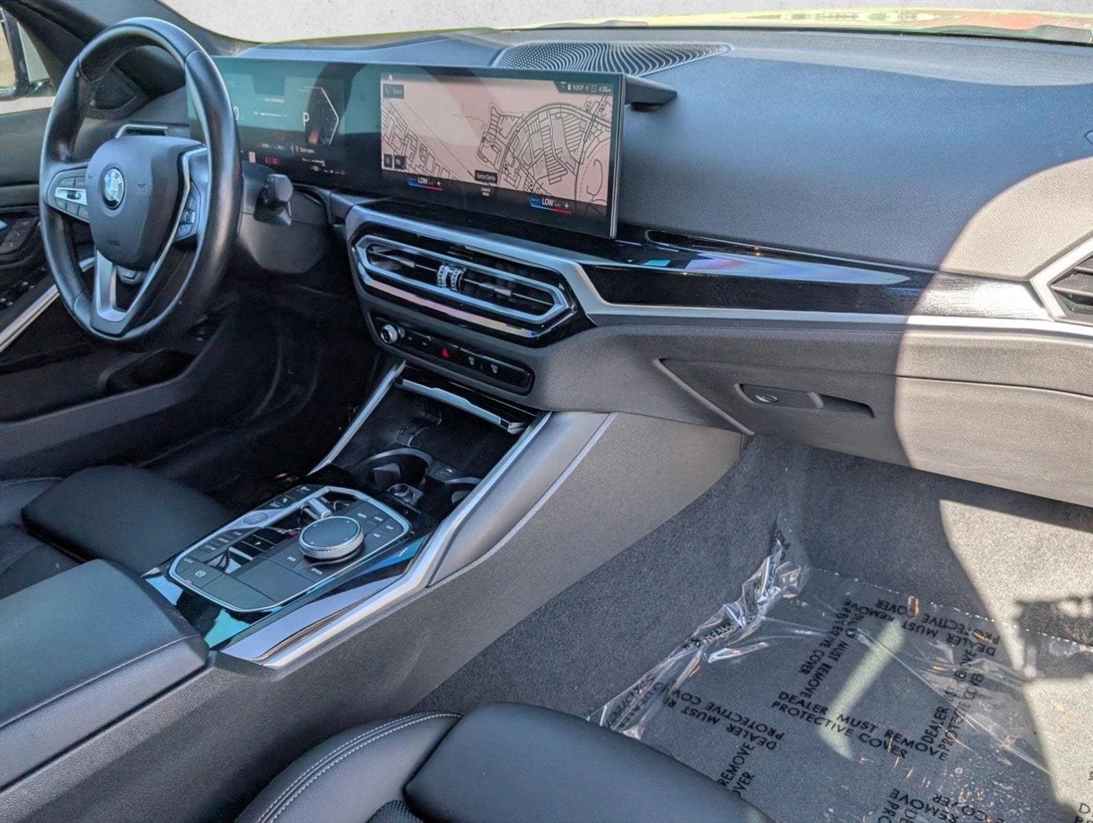 2023 BMW 3 Series 330i - Photo 23