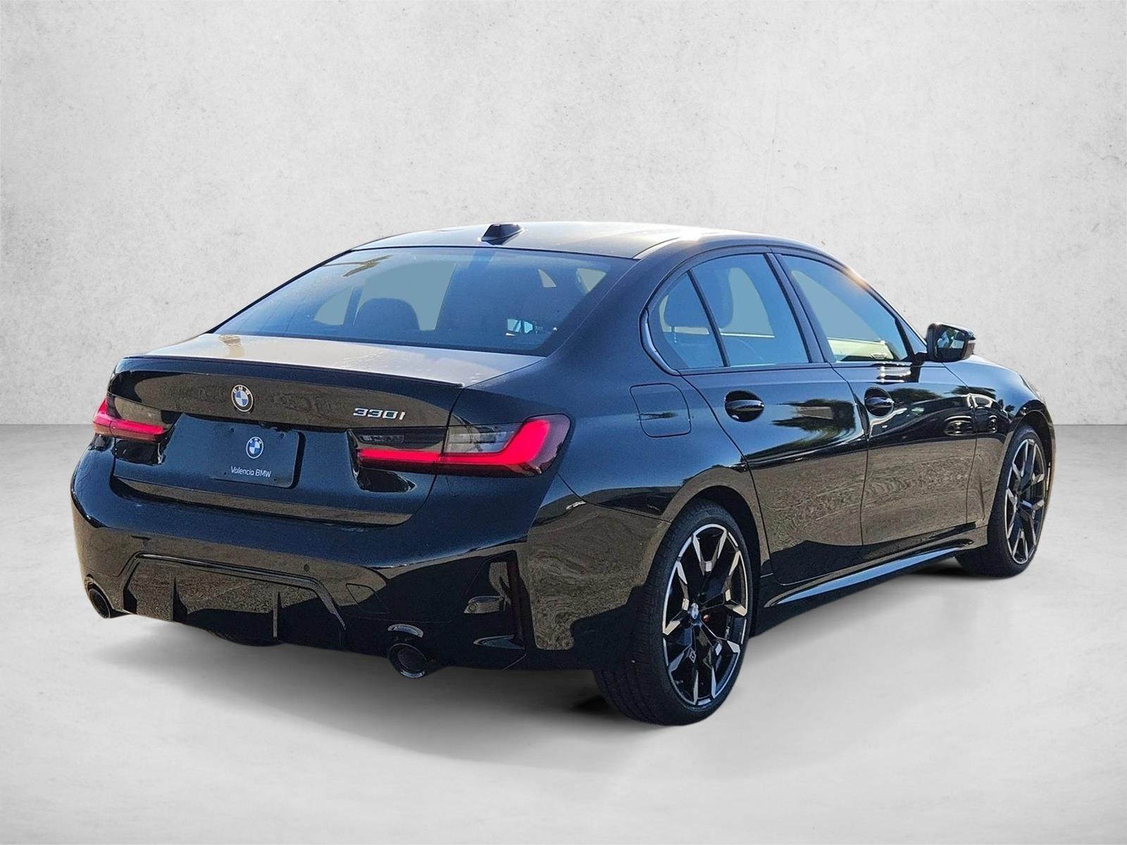 New 2026 BMW 330i Sedan