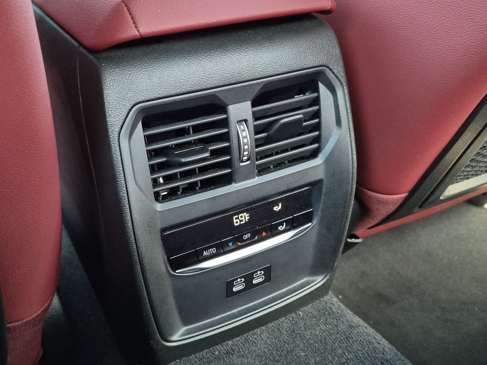 2023 BMW 3 Series 330i - Photo 19