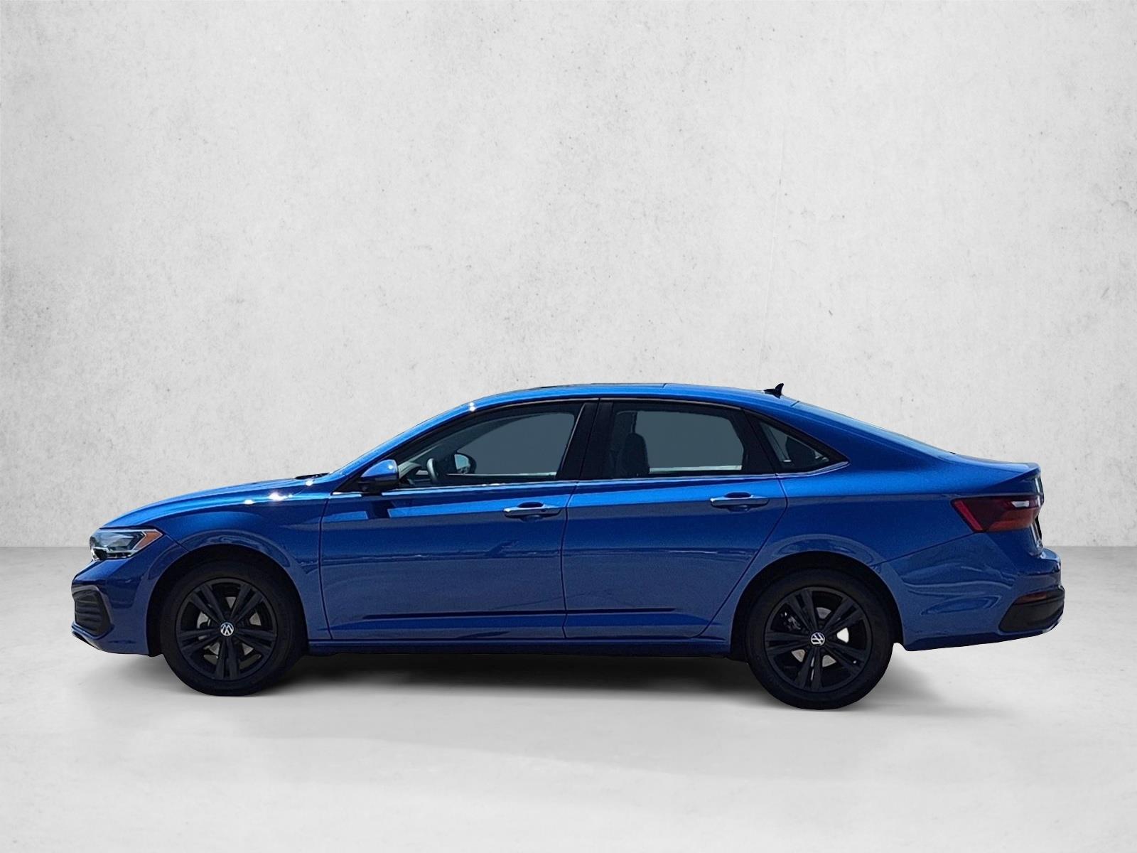 2024 Volkswagen Jetta SE - Photo 9