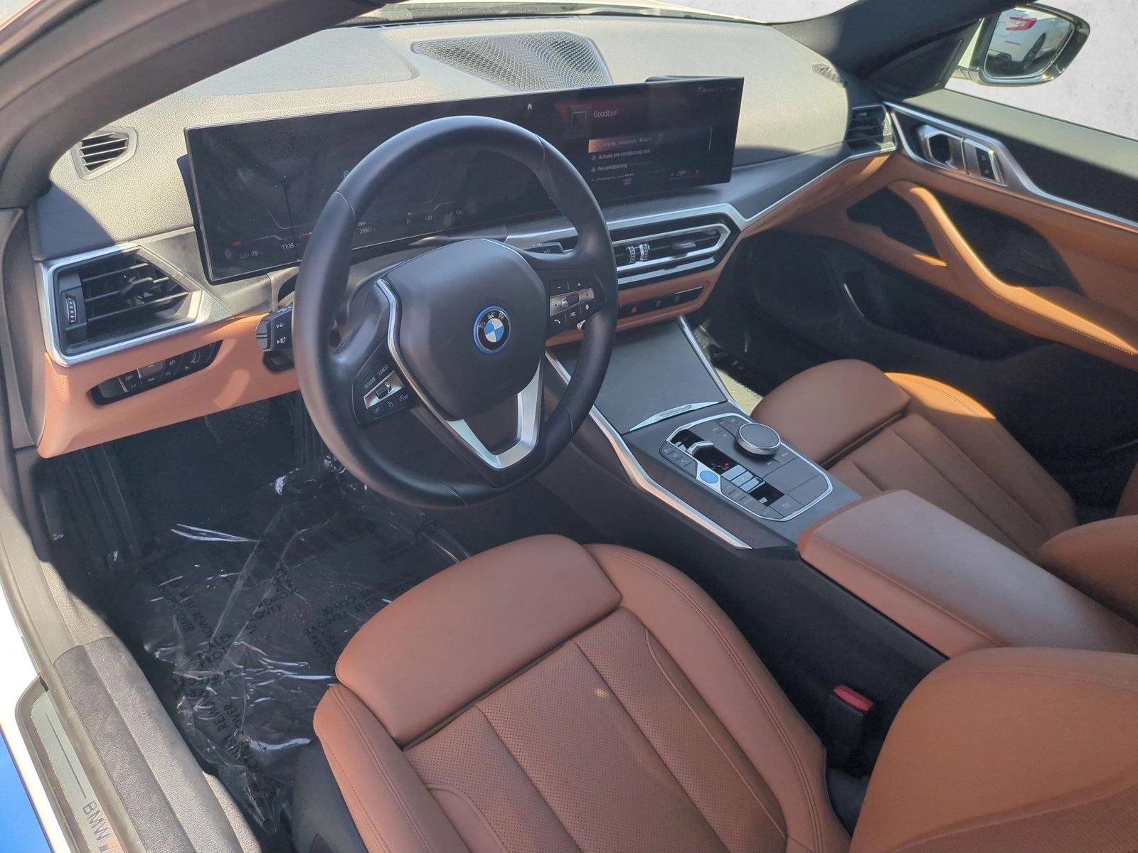2023 BMW i4 35 - Photo 10