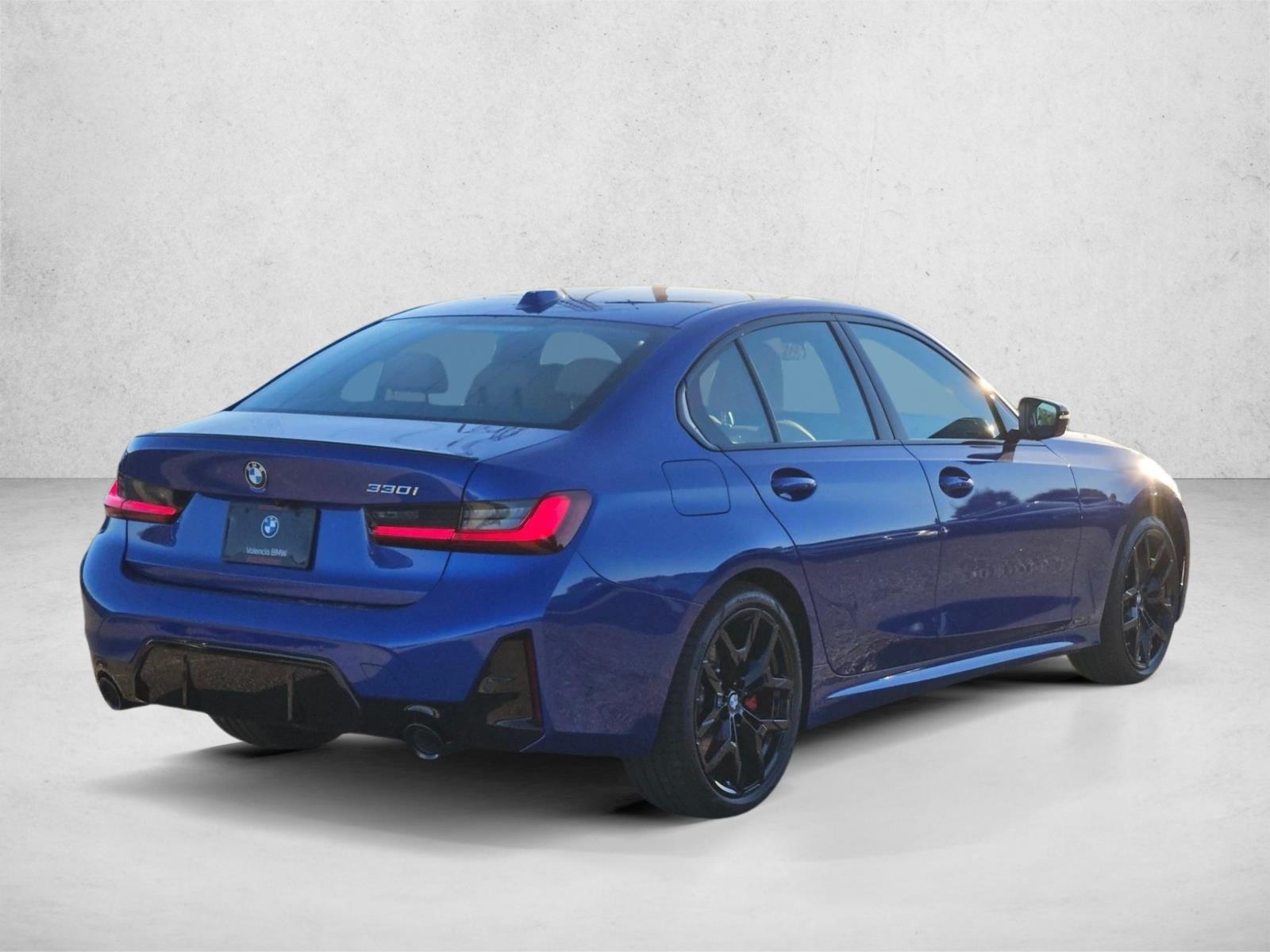 New 2026 BMW 330i Sedan