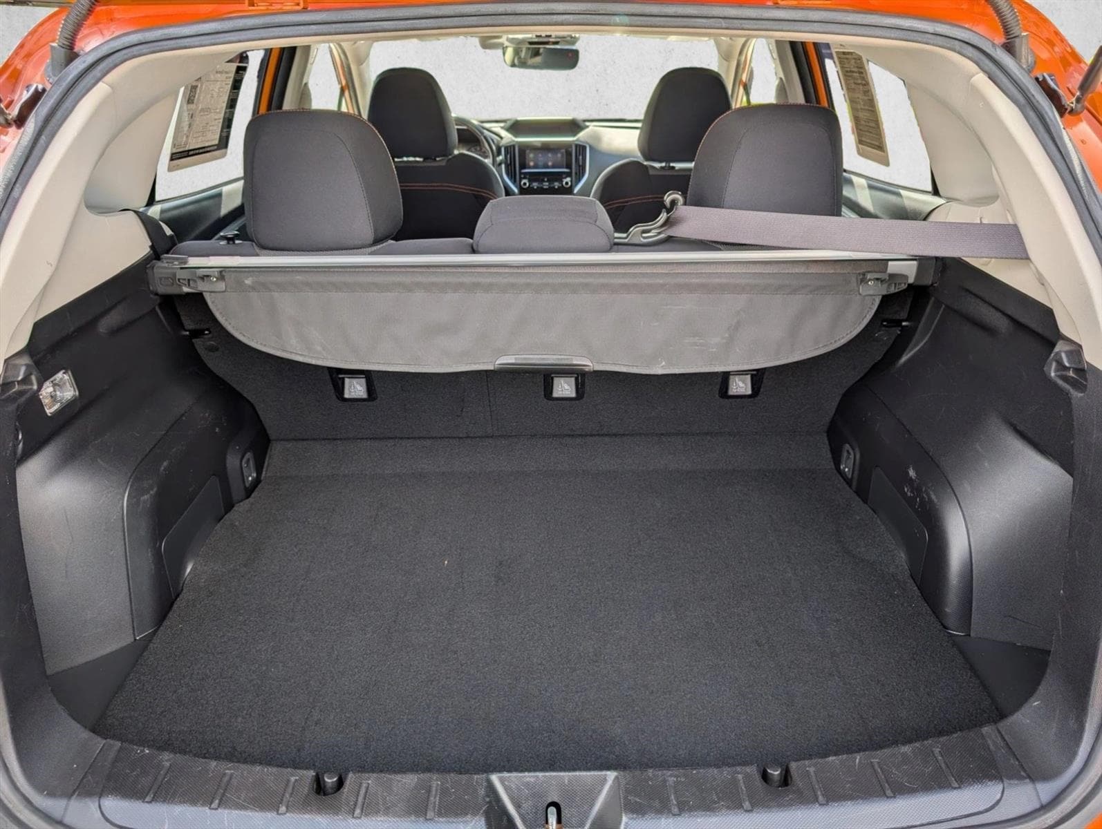 2019 Subaru Crosstrek 2.0i Premium photo 6