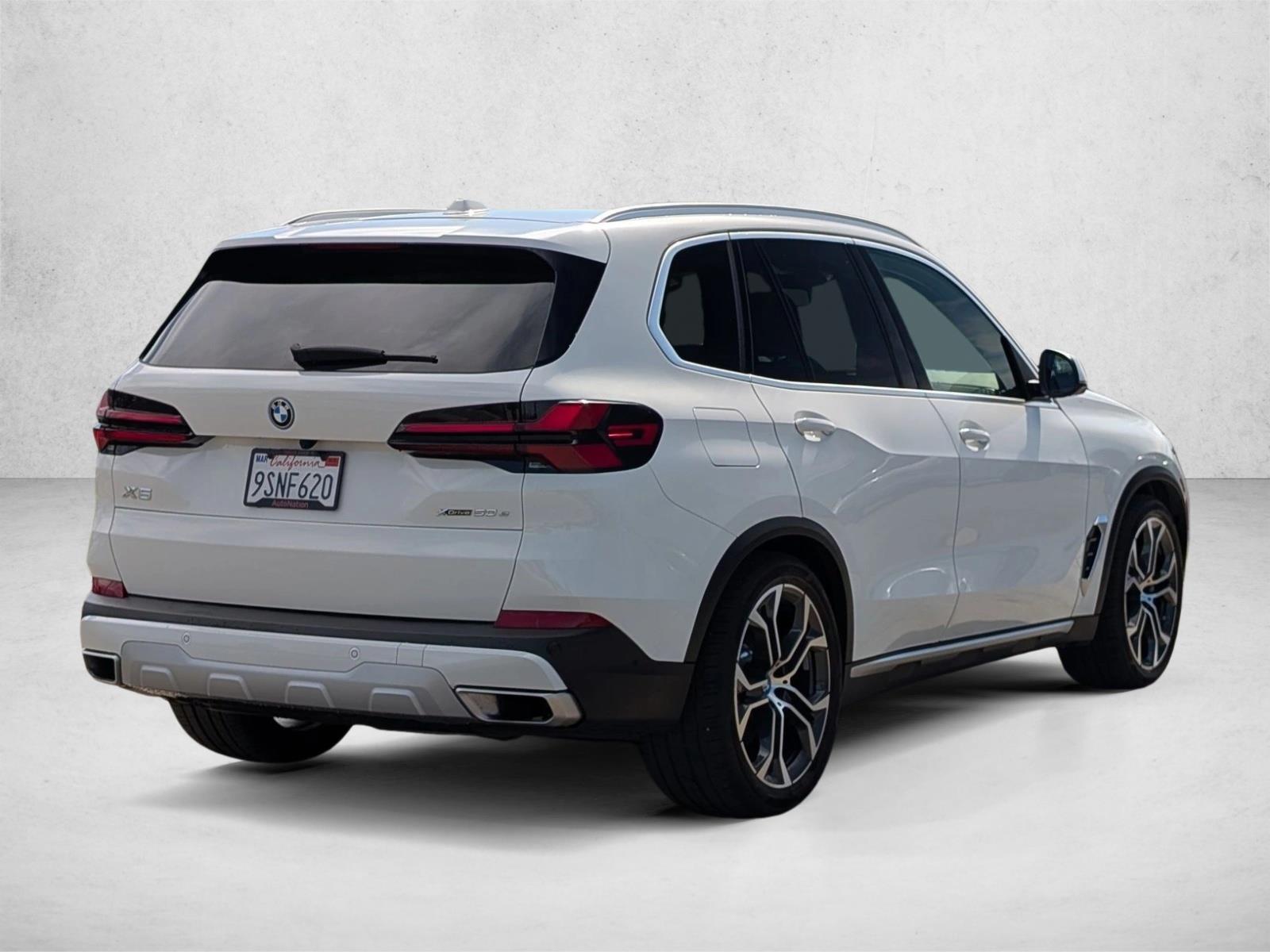 2025 BMW X5 PHEV xDrive50e photo 4