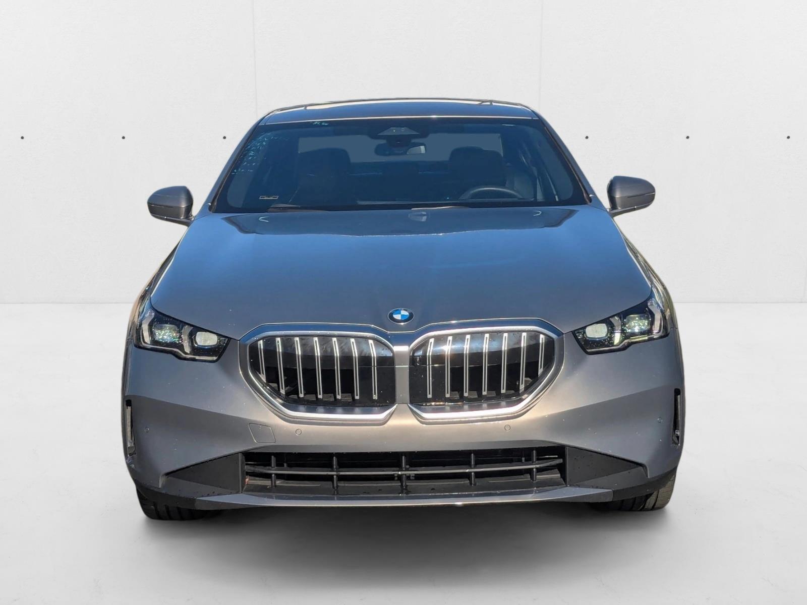 2024 Bmw 530i photo 2