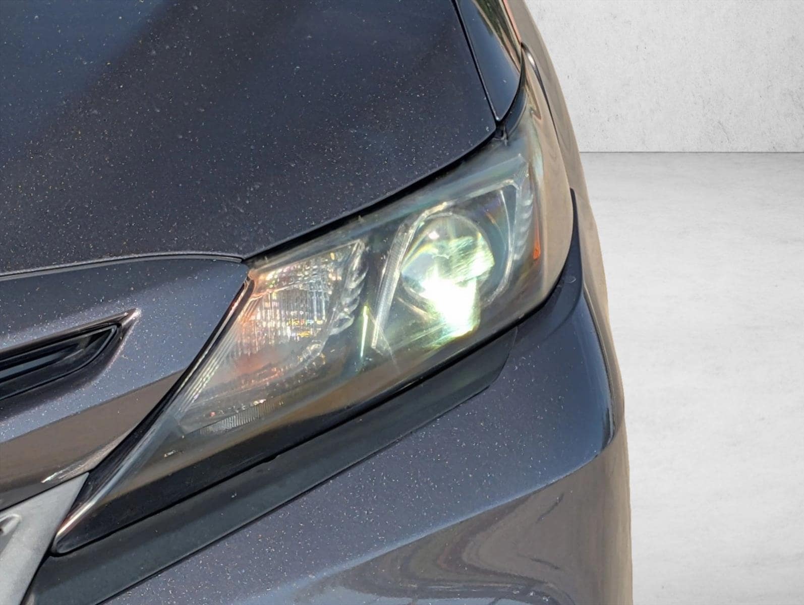2021 Toyota Camry SE - Photo 9