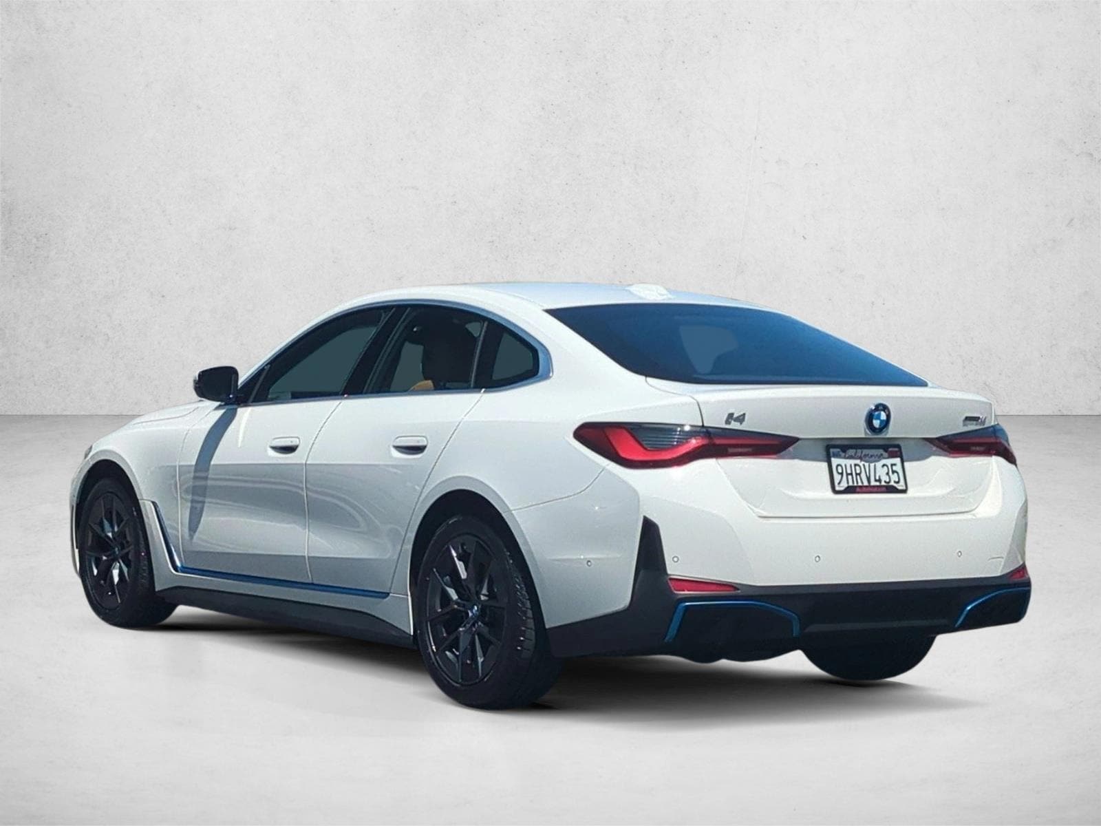 2023 BMW i4 35 - Photo 8