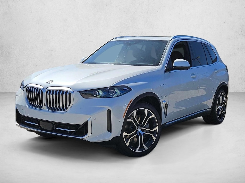 New 2026 BMW X5 PHEV xDrive50e SUV