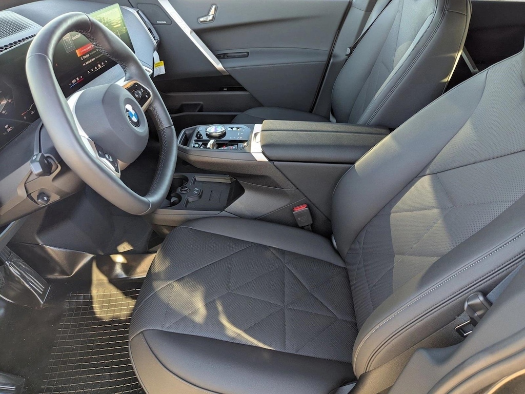 New 2026 BMW iX xDrive60 SUV