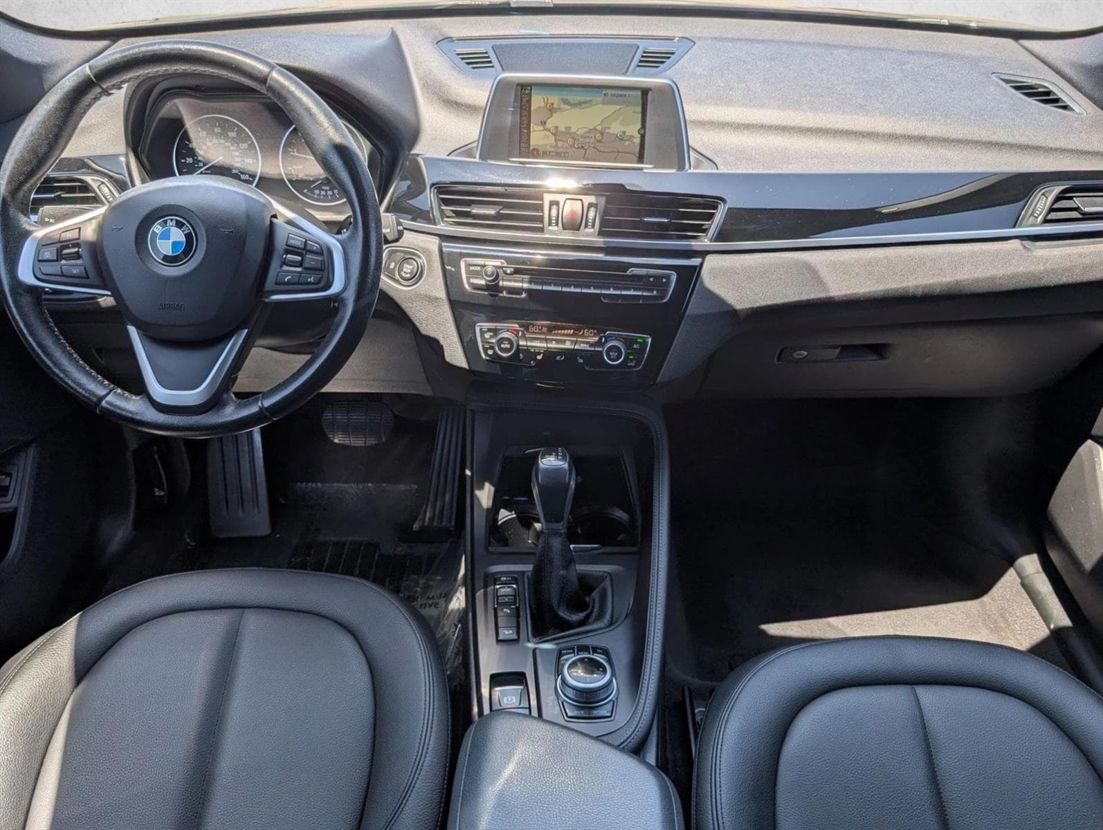 2017 BMW X1 28i - Photo 17