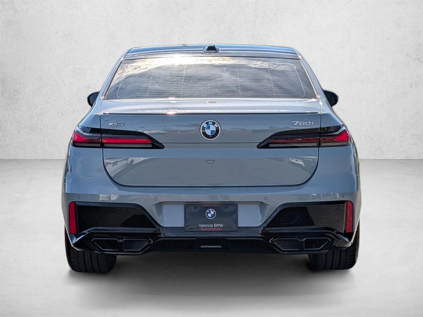 2025 BMW 760i xDrive photo 6