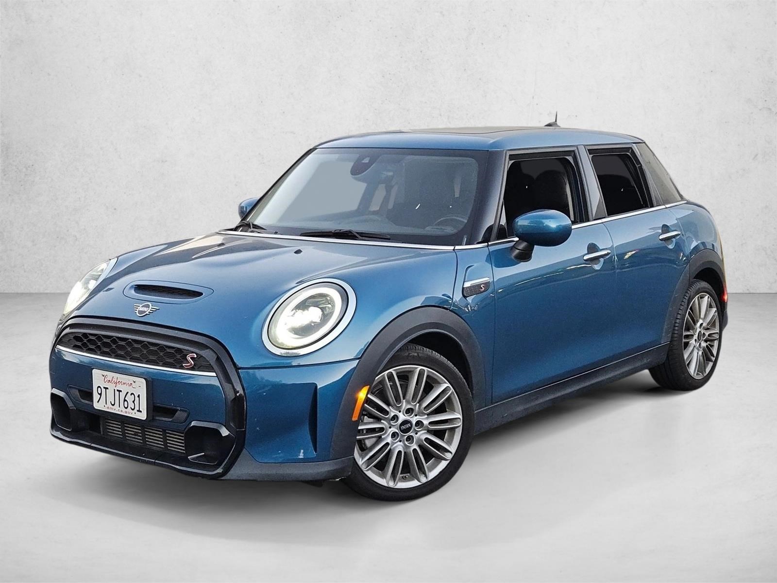 2024 MINI Hardtop 4 Door