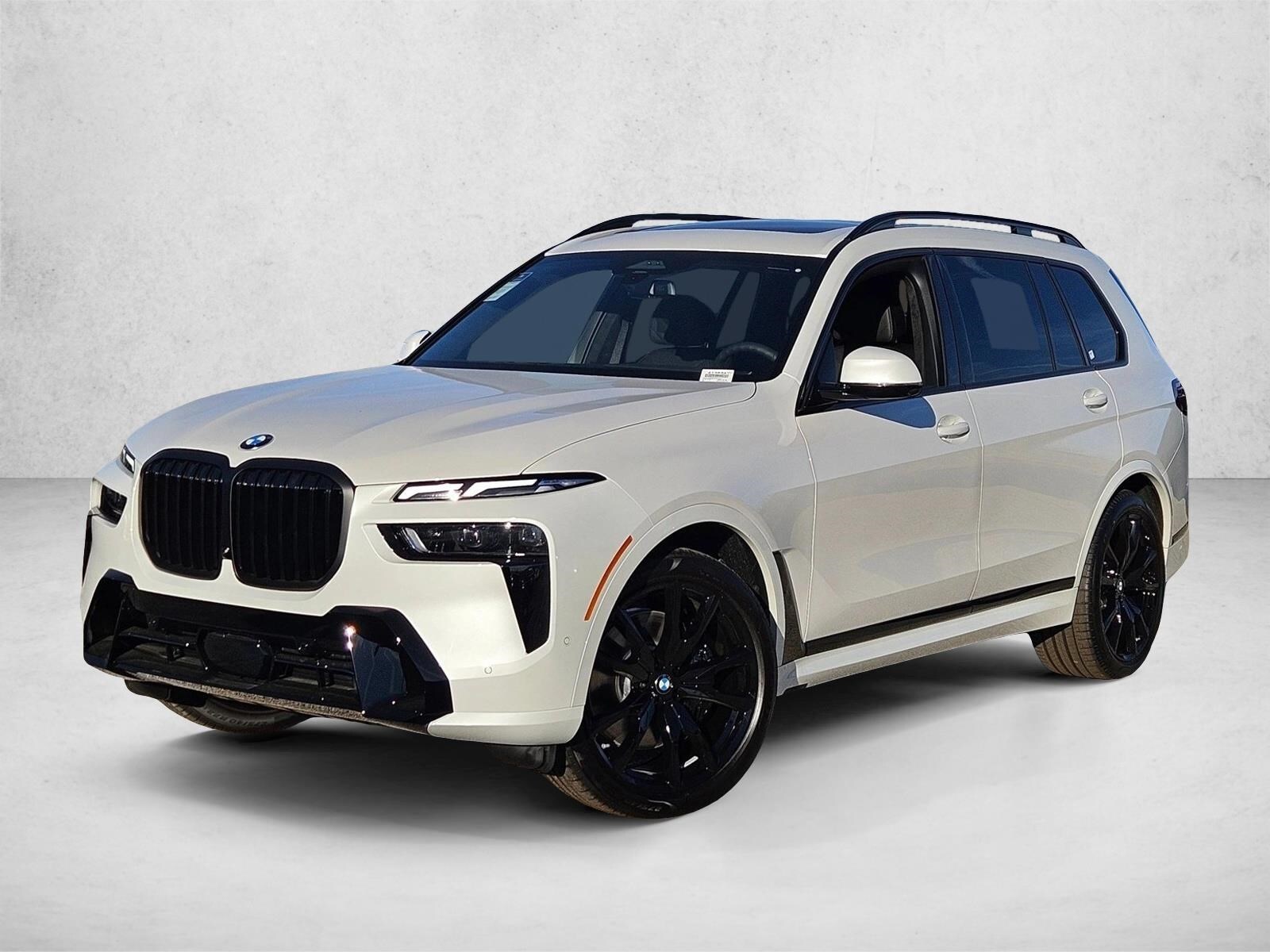 2026 BMW X7 40i's photo