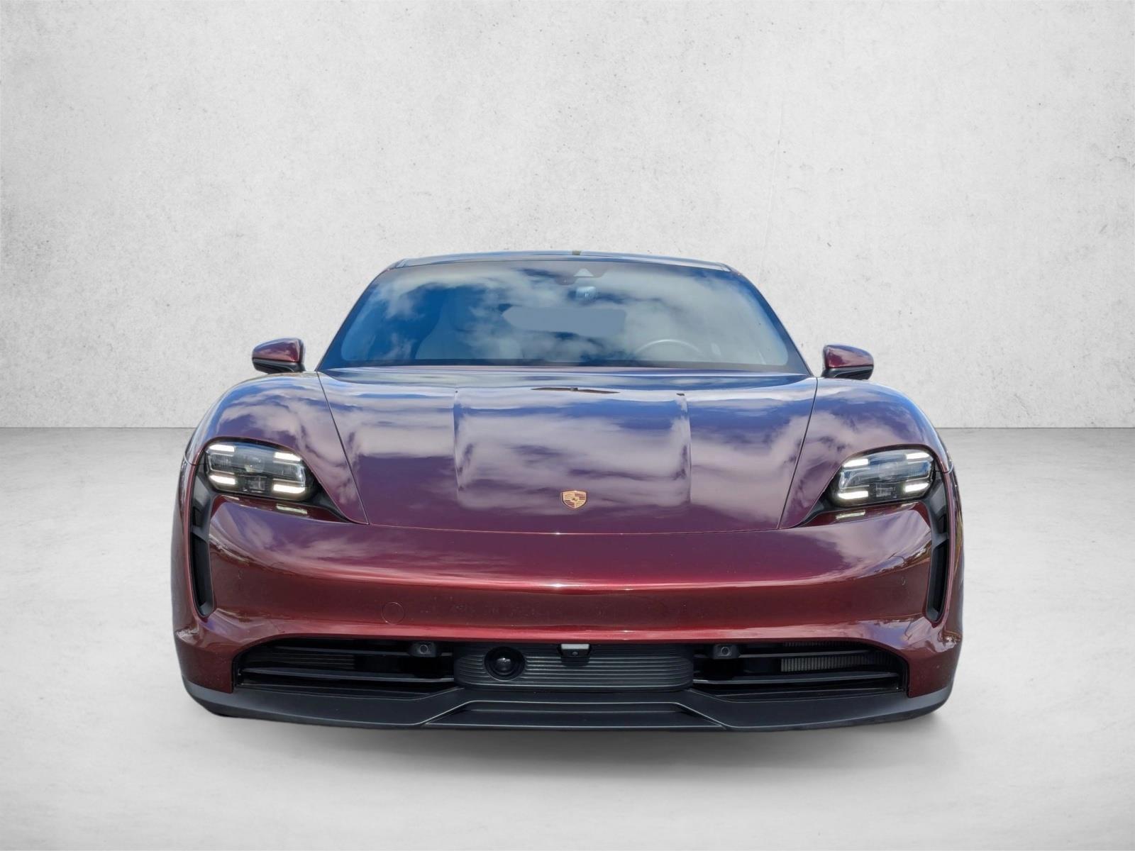 2022 Porsche Taycan 4S photo 2