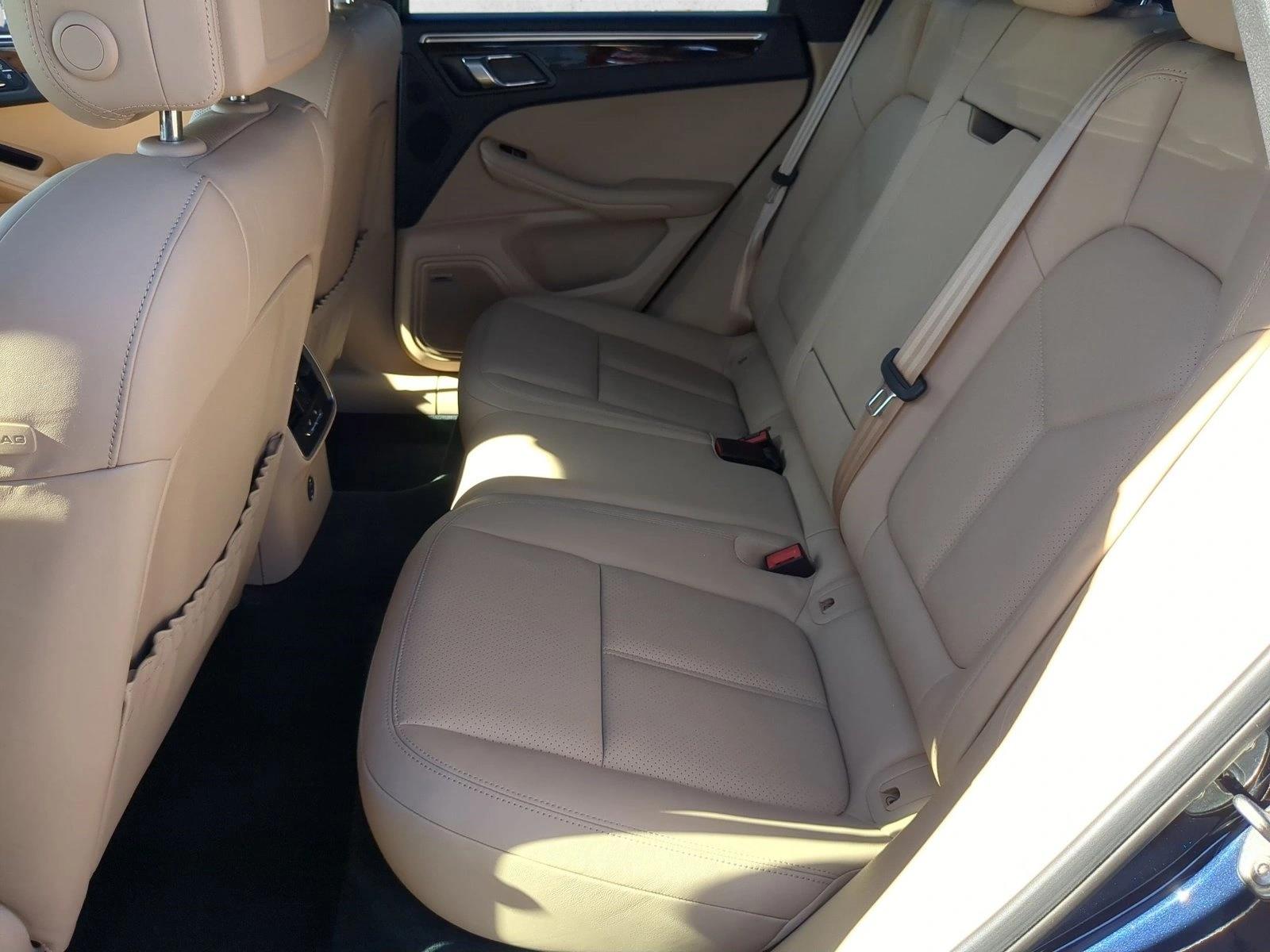 2020 Porsche Macan Base - Photo 20