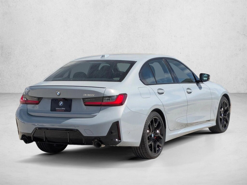 New 2026 BMW 330i NA Sedan