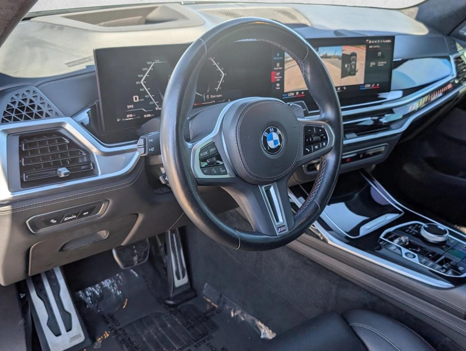 2024 BMW X7 M60i - Photo 10