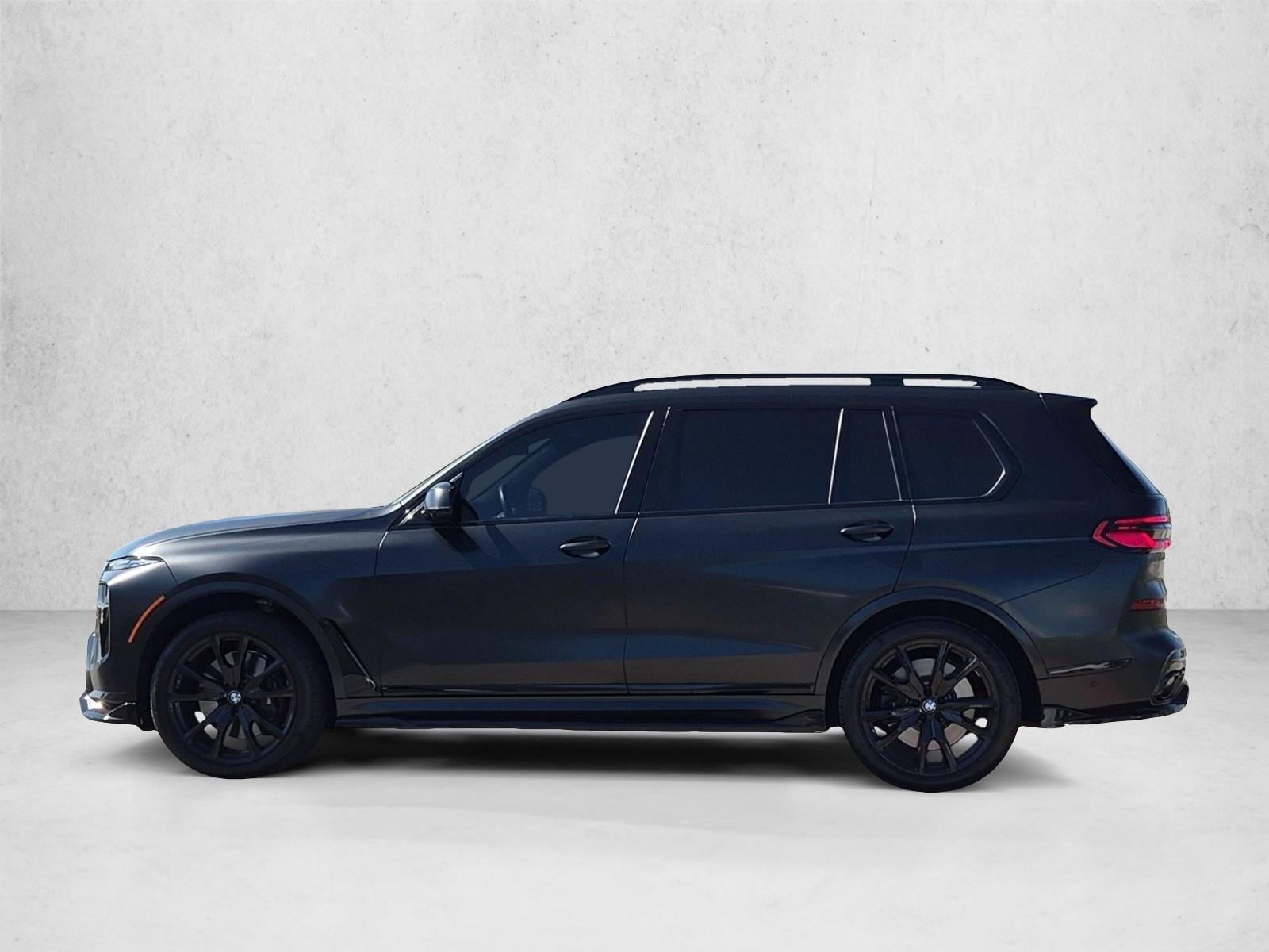 2025 BMW X7 M60i - Photo 9