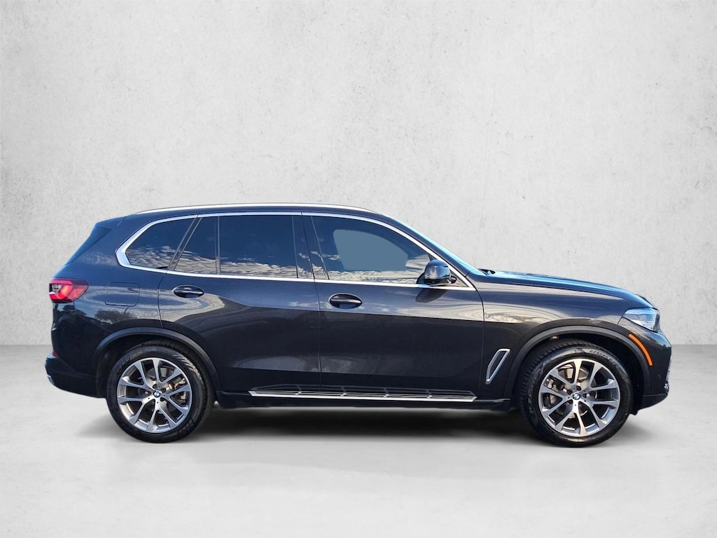 Used 2023 BMW X5 sDrive40i SUV