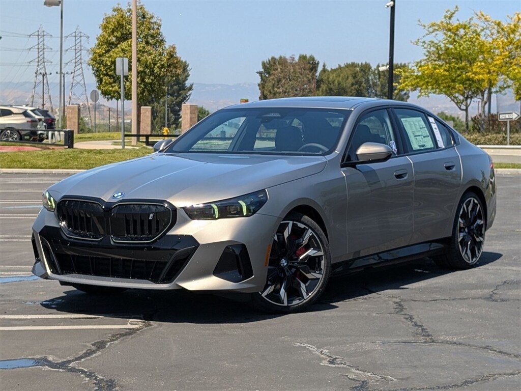 New 2026 BMW i5 eDrive40 Sedan