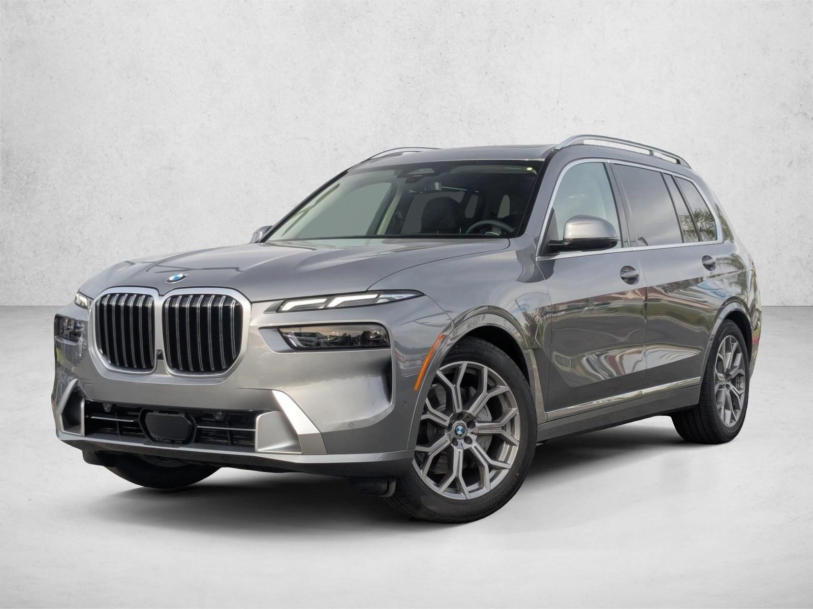 2026 BMW X7 40i's photo