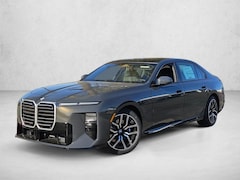 2027 BMW 740i