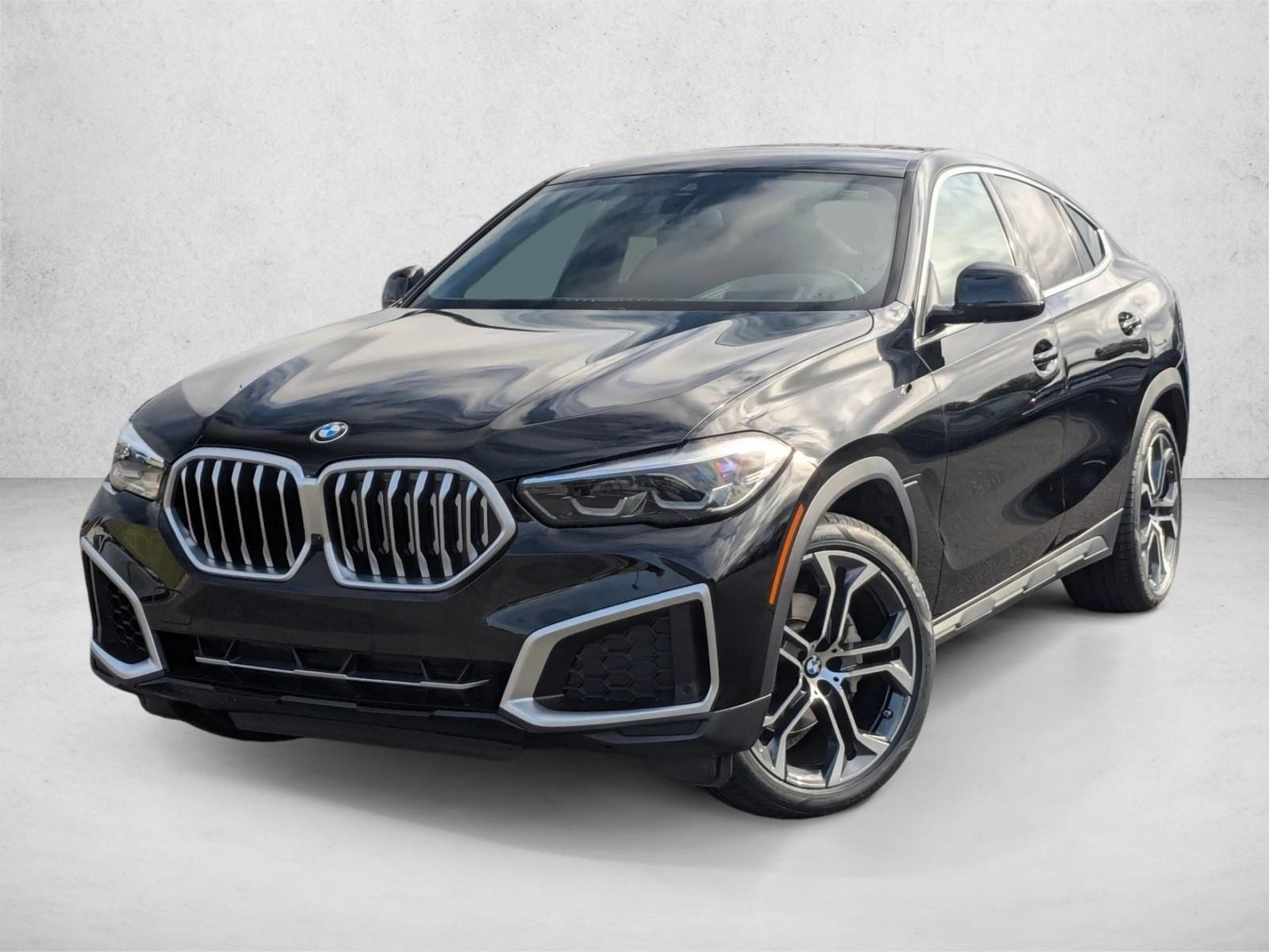 2023 BMW X6 40i's photo