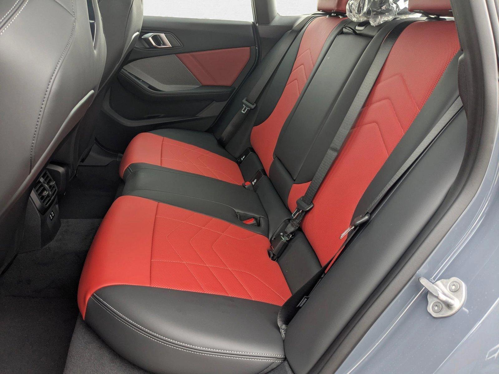 2025 BMW 2 Series M235 - Photo 16