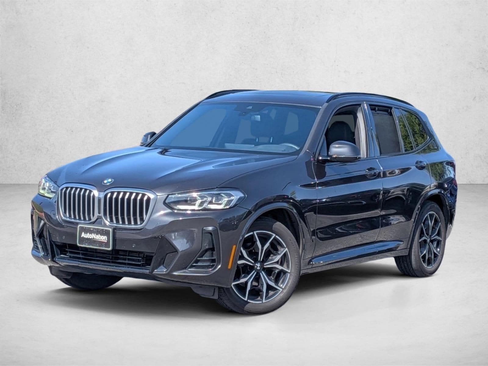 2022 BMW X3 sDrive30i's photo