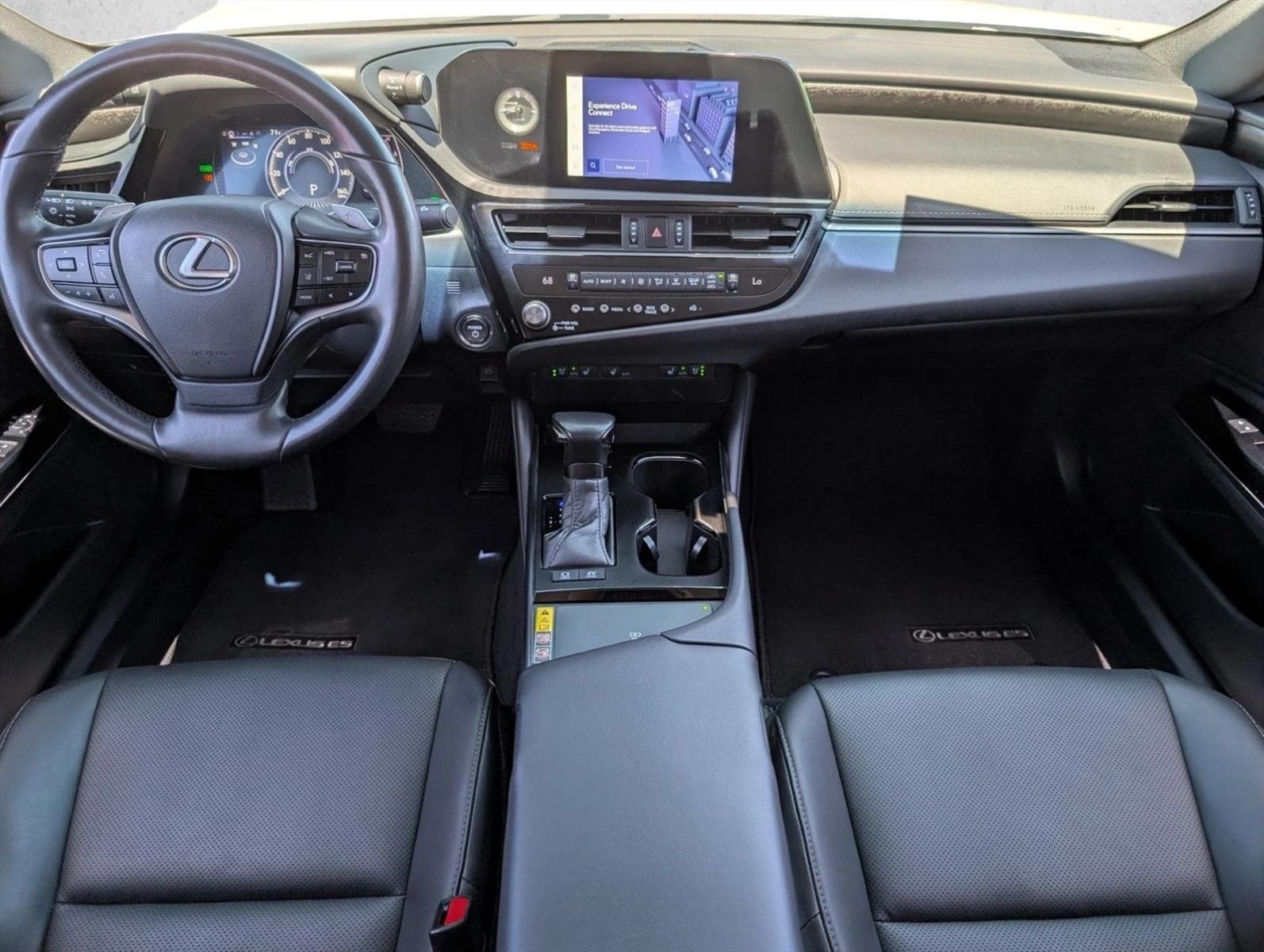 2024 Lexus ES Hybrid 300h - Photo 18