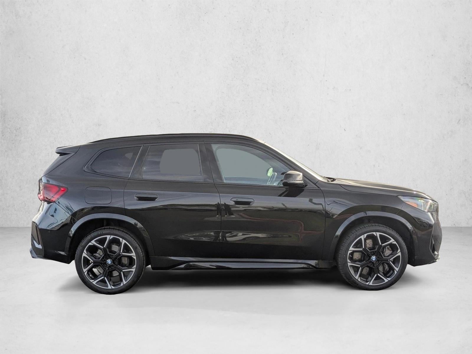 2024 BMW X1 M35i photo 4