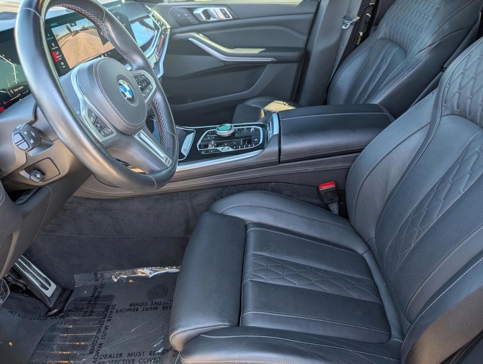 2024 BMW X7 M60i - Photo 17