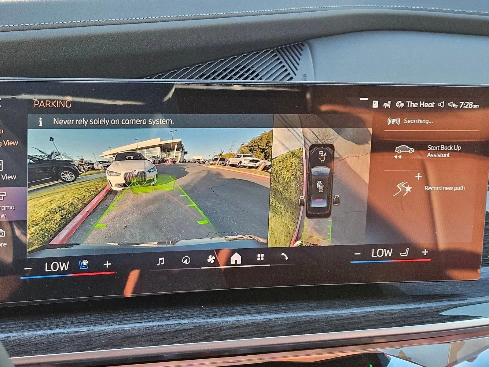 2025 BMW i7 60 - Photo 12