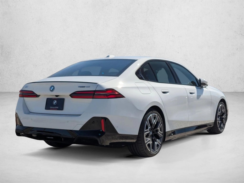 New 2026 BMW i5 eDrive40 Sedan