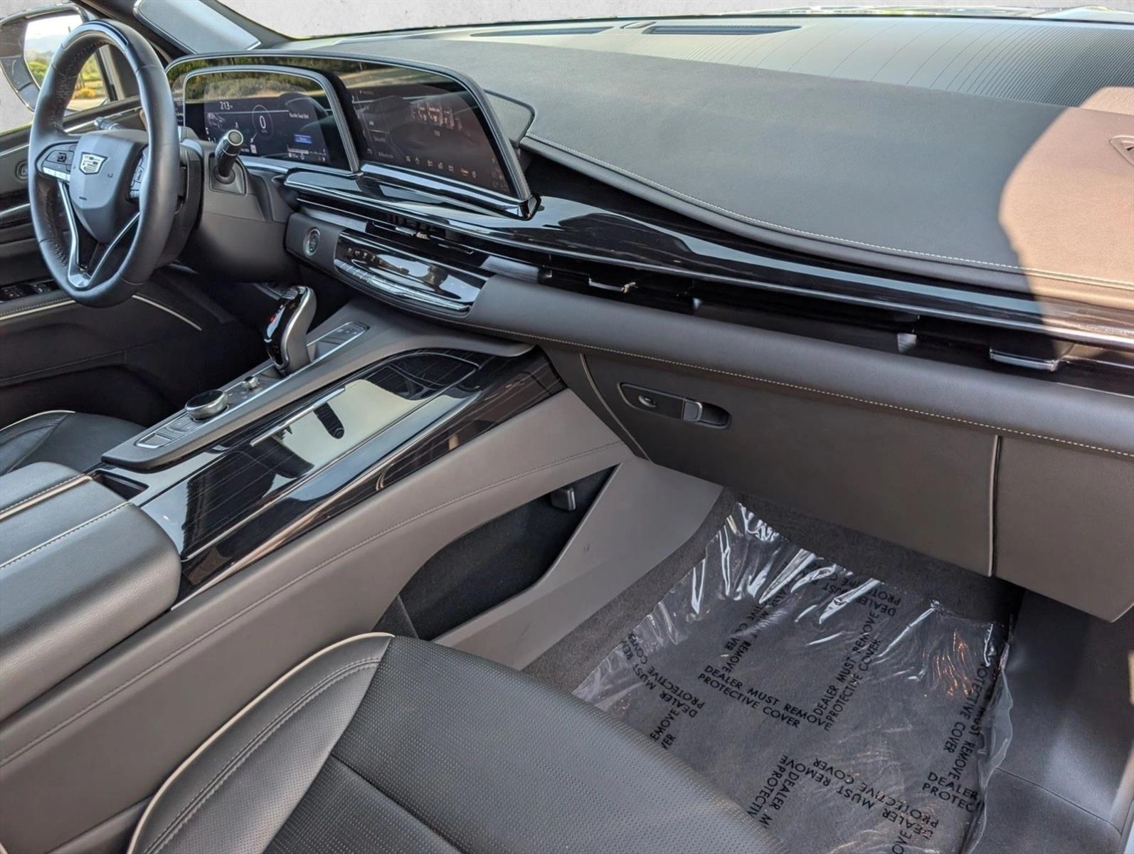 2024 Cadillac Escalade Sport - Photo 27