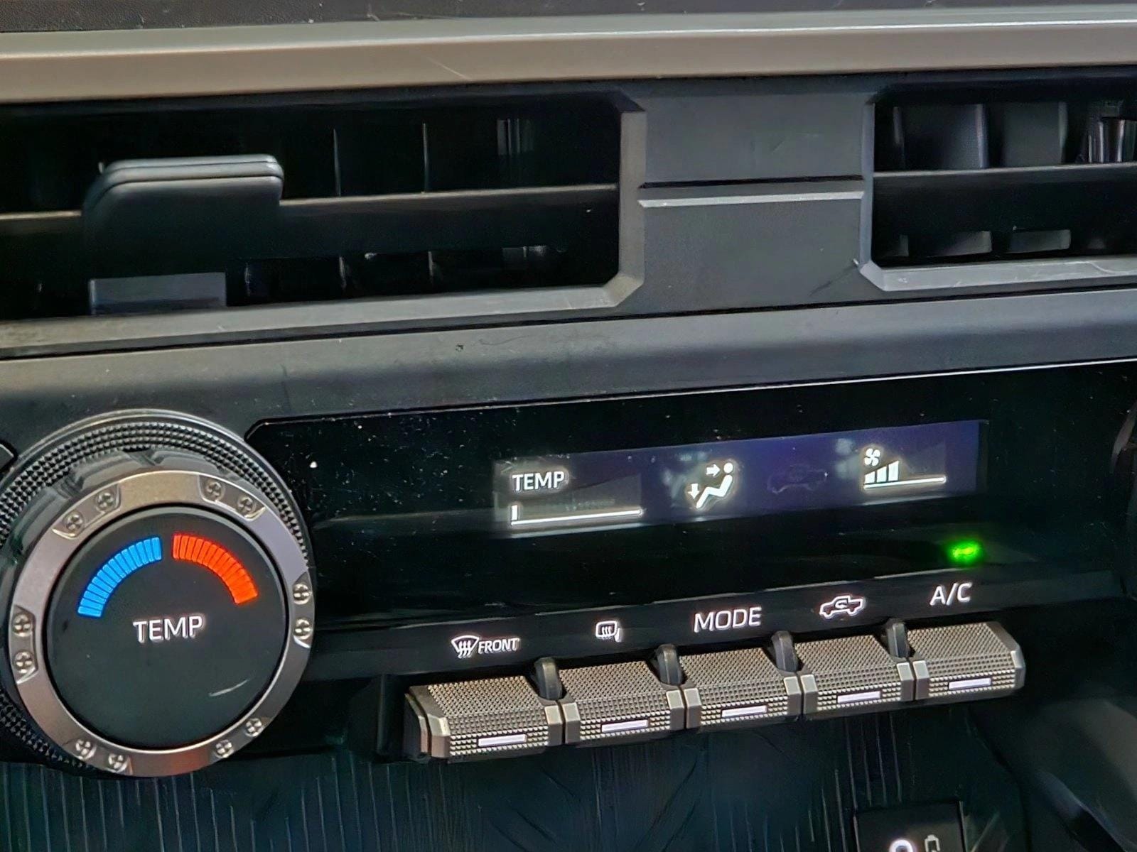 2025 Toyota Tacoma SR5 - Photo 13