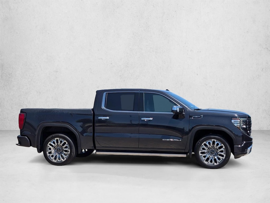 Used 2026 GMC Sierra 1500 Denali Ultimate Truck Crew Cab