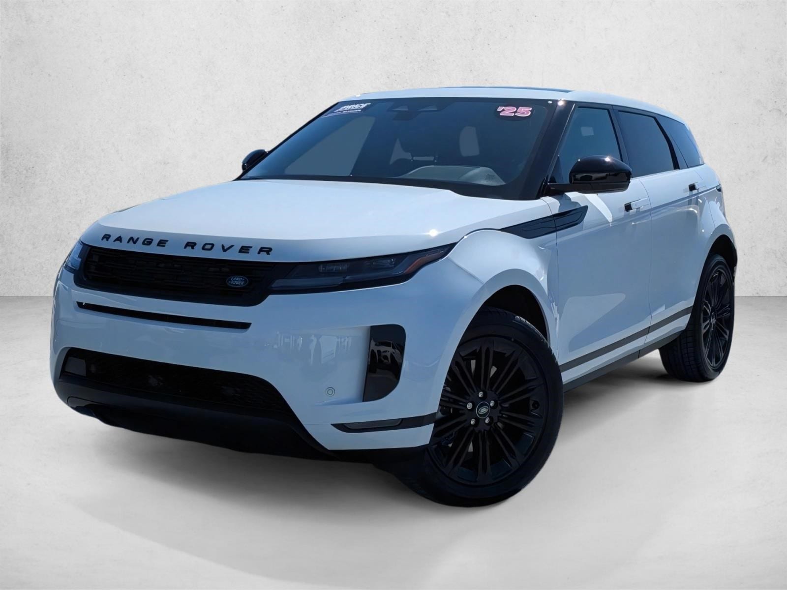 2025 Land Rover Range Rover Evoque S's photo