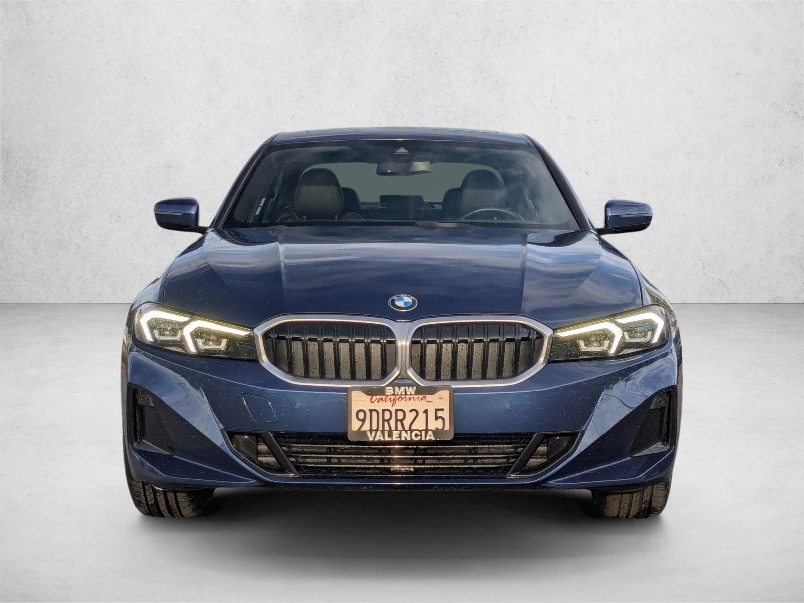 2023 Bmw 330i Sedan photo 2