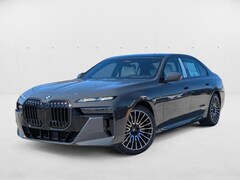 2026 BMW 740i