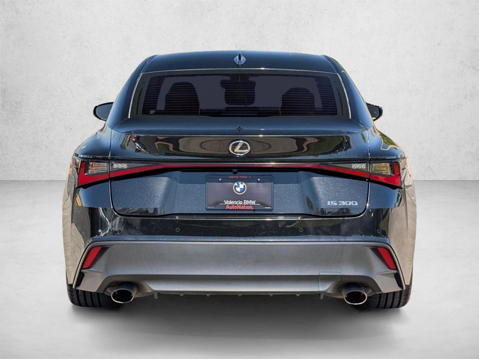 2023 Lexus IS 300 - Photo 7