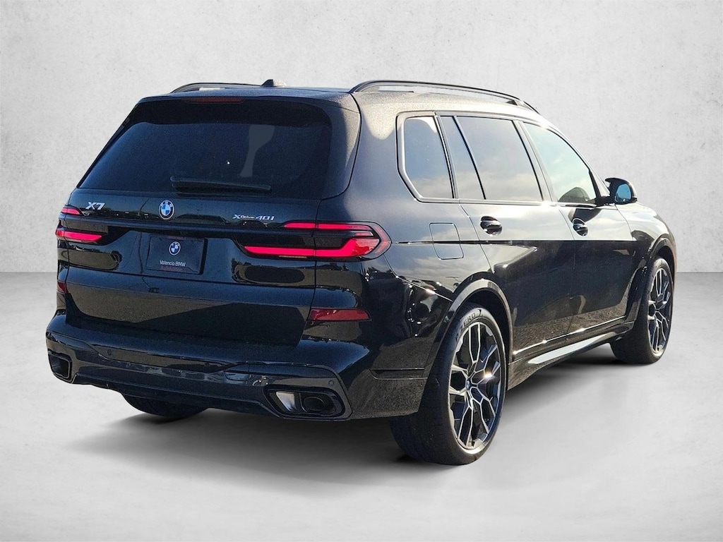 New 2027 BMW X7 xDrive40i SUV