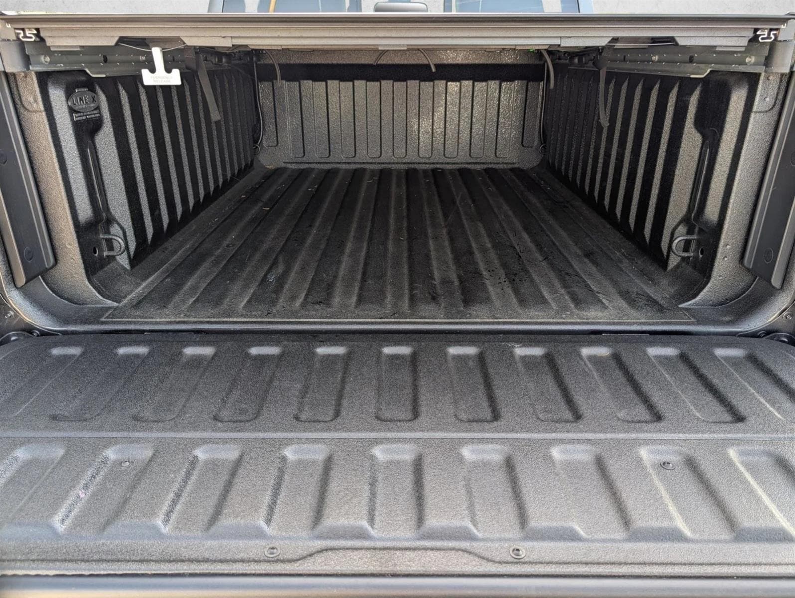 2024 Ram 1500 Laramie photo 5