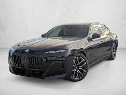 2026 BMW 750e xDrive Sedan