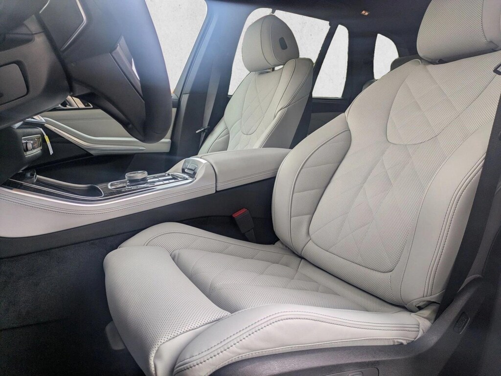 New 2026 BMW X5 PHEV xDrive50e SUV